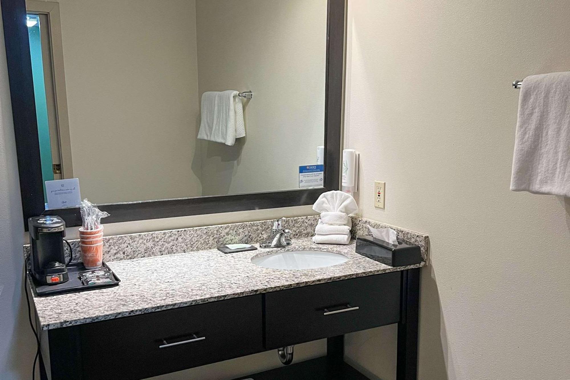 Sleep Inn & Suites Roseburg North Near Medical Center מראה חיצוני תמונה
